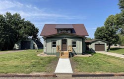 23301 448th Ave, Madison, SD 57042