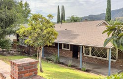 3932 Mayfield Avenue, Glendale, CA 91214