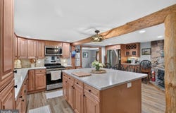 1886 LUTZ HOLLOW, MOUNT JACKSON, VA 22842