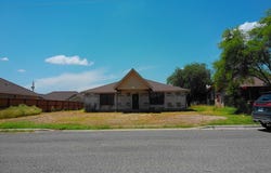 430 Chuck Wagon Rd, Eagle Pass, TX 78852