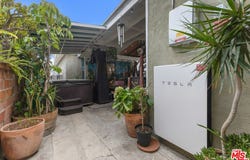10914 S Osage Ave, Inglewood, CA 90304