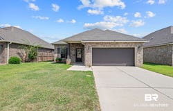 583 Crackwillow Ave, Fairhope, AL 36532