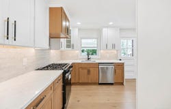 10 York Street, Hicksville, NY 11801