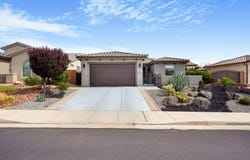 140 W Peridot Dr, Washington, UT 84780