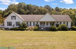 353 N End Estates, North, VA 23128