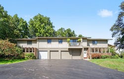 3872 Greenleaf Circle, Kalamazoo, MI 49008