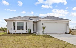 8607 SW 7th Lane, Okeechobee, FL 34974