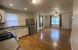 1311 JOHNSON Lane, Springfield, IL 62702