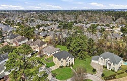 19103 Olympic Circle, Humble, TX 77346