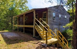 984 Ford Branch Rd, Lafayette, TN 37083