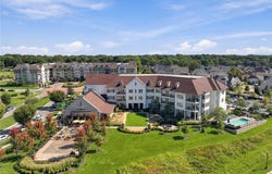 9341 Linden Reserve Drive, Prairie Village, KS 66207