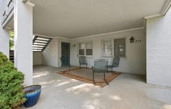 395 Redding Road, Lexington, KY 40517