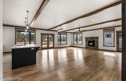 147 Backtrack Rd, Sandpoint, ID 83864