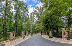 116 OAKWOOD Lane, PHOENIXVILLE, PA 19460