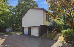 3 Devonshire Lane, Mount Pocono, PA 18344