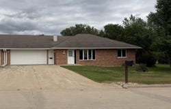 108 Chief St, Cherokee, IA 51012