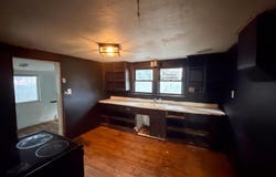 309 NE B Street, Linton, IN 47441