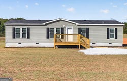 1475 Nancy Hart School, Hartwell, GA 30643