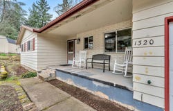1320 SW 31ST St, Gresham, OR 97080
