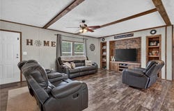 210 2nd ST, Mulberry, AR 72947
