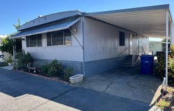 1724 Minnewawa Avenue, Clovis, CA 93612
