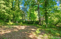 Oak Trail, Belmont, NC 28012