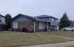 12818 S Blossom Drive, Alsip, IL 60803