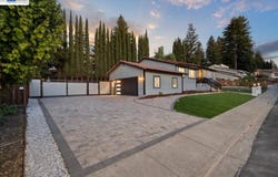 1084 Jamie Dr, Concord, CA 94518
