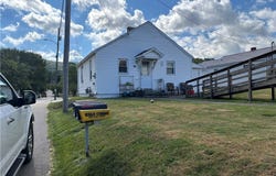 203 Mountain View Rd, Uniontown, PA 15401