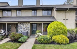 241 HAMPSHIRE DRIVE, PLAINSBORO, NJ 08536