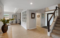 5749 Briartree Drive, La Canada Flintridge, CA 91011