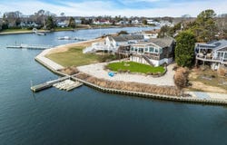 7 Springville Circle, Hampton Bays, NY 11946