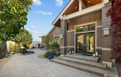 232 Crystal Drive, Chelan, WA 98816