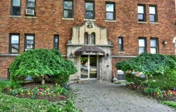 303 Hamilton Pl, Hackensack City, NJ 07601-3618