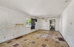 540 Goshen Avenue, Elkhart, IN 46516-4540