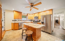 121 Bridgeview Place, Stratford, CT 06614
