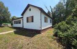3442 Old Mill Rd, Weston, WV 26452