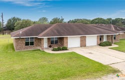 374 & 376 Navidad, Vanderbilt, TX 77991