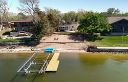 2 S Shore Drive, Columbus, NE 68601