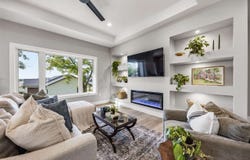 521 Elizabeth Ln, Tiffin, IA 52340