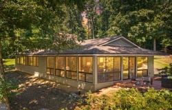 1319 CHAMPE PLAIN, ETLAN, VA 22719