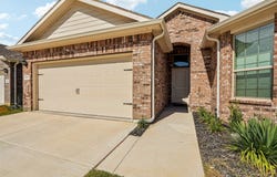 617 Amber Fields Drive, Krum, TX 76249