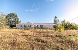 200 Laura Lane, Newton, AL 36352