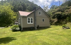 1012 Ward Fork Road, Grundy, VA 24614