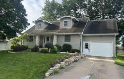 125 Maple Drive, Mediapolis, IA 52637