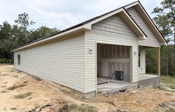 286 Larkspur E Avenue, DeFuniak Springs, FL 32433