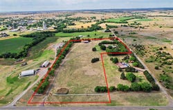 202 Whiteshield Street, Hammon, OK 73650