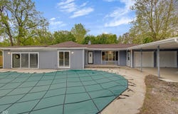 2525 E Jackson Street, Muncie, IN 47303