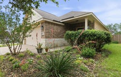 1672 Treeta Trl, Kyle, TX 78640