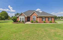 344 Sandstone Circle, Caledonia, MS 39740